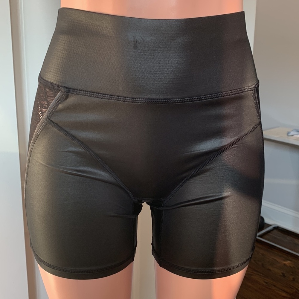 NWT‎ Kiki De Montparnasse Athleisure Lace Inset Biker Shorts - Picture 10 of 14